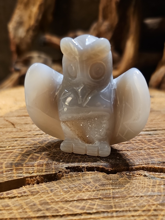 Other - Carved Agate Owl Figurine - Gray and Cream Druzy Center